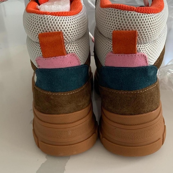 Villa Rouge hiker gem boots color block size 7 NIB - Picture 9 of 9
